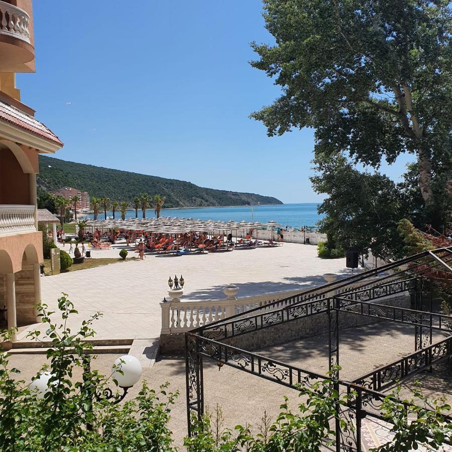 Andalucia Beach - Sea Viev Apartments Еленіте Екстер'єр фото