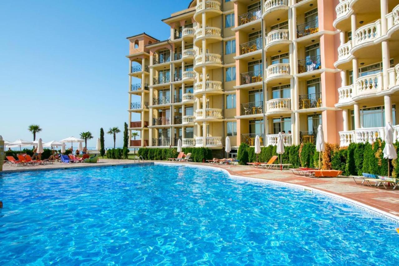 Andalucia Beach - Sea Viev Apartments Еленіте Екстер'єр фото