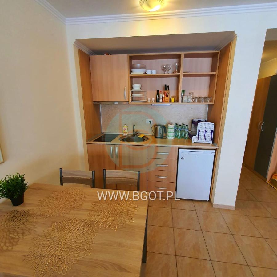 Andalucia Beach - Sea Viev Apartments Еленіте Екстер'єр фото