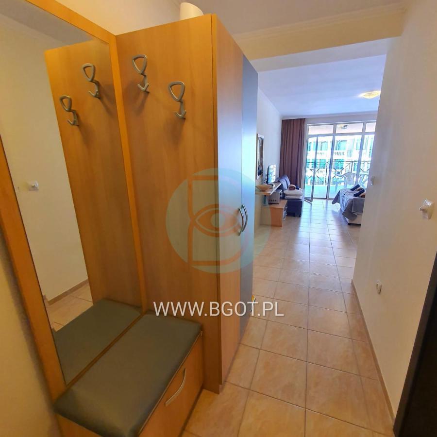 Andalucia Beach - Sea Viev Apartments Еленіте Екстер'єр фото